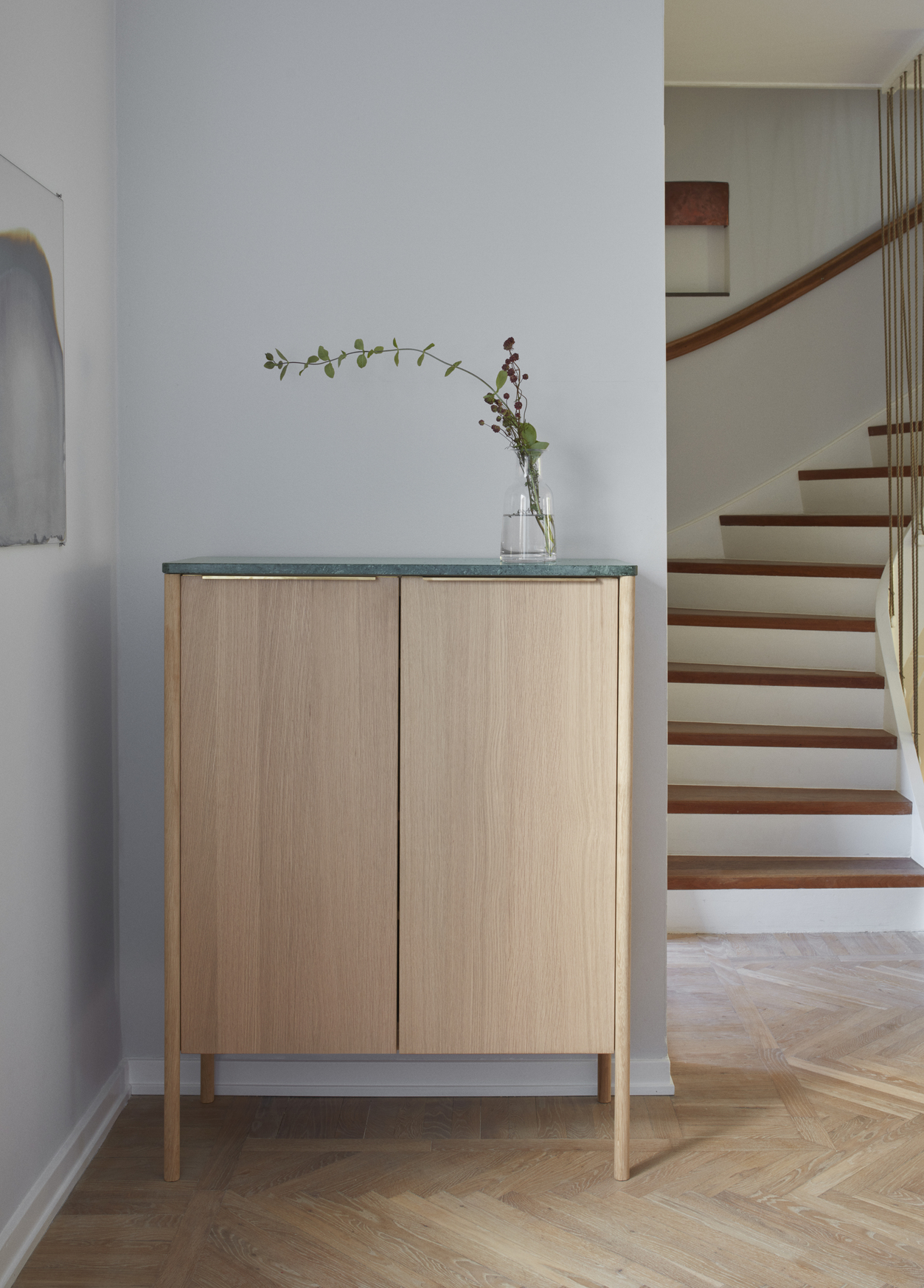 Fritz Hansen JUT-kaappi - Image 4