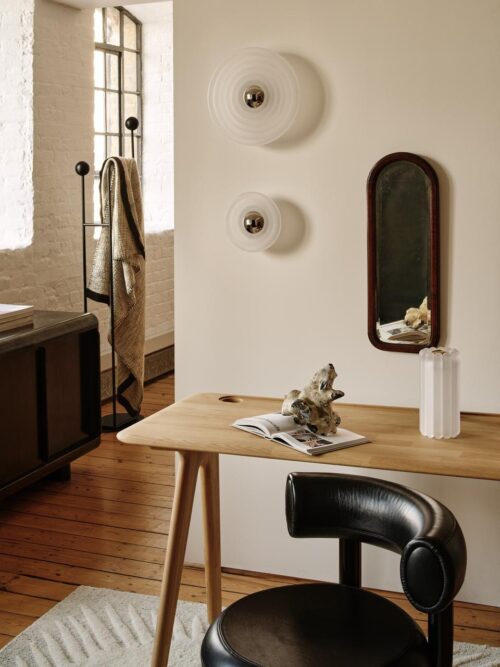 Tom Dixon PRESS FROSTED table lamp - Image 5