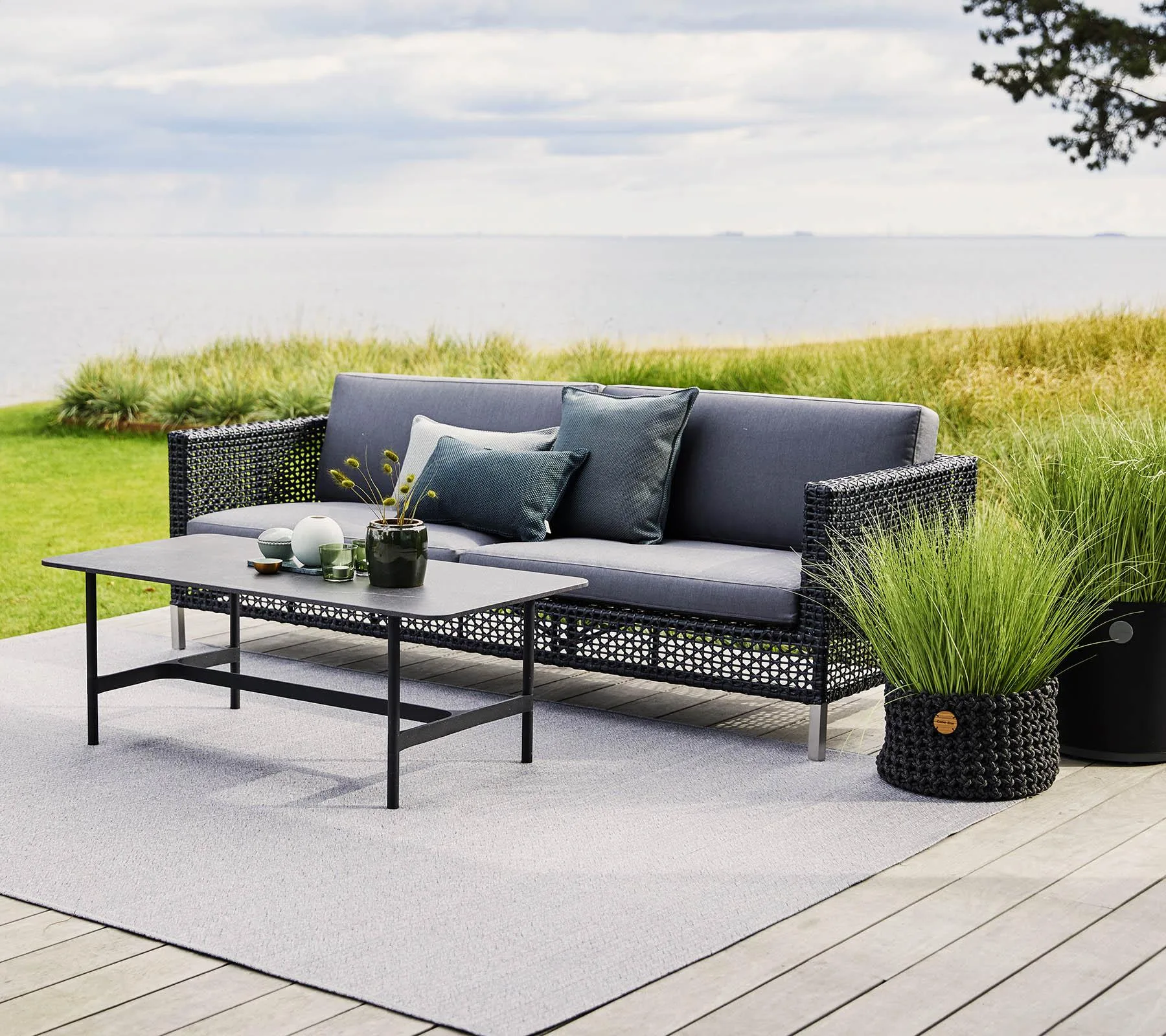Cane-line TWIST -coffee table 120x60 cm, dark grey / black - Image 2