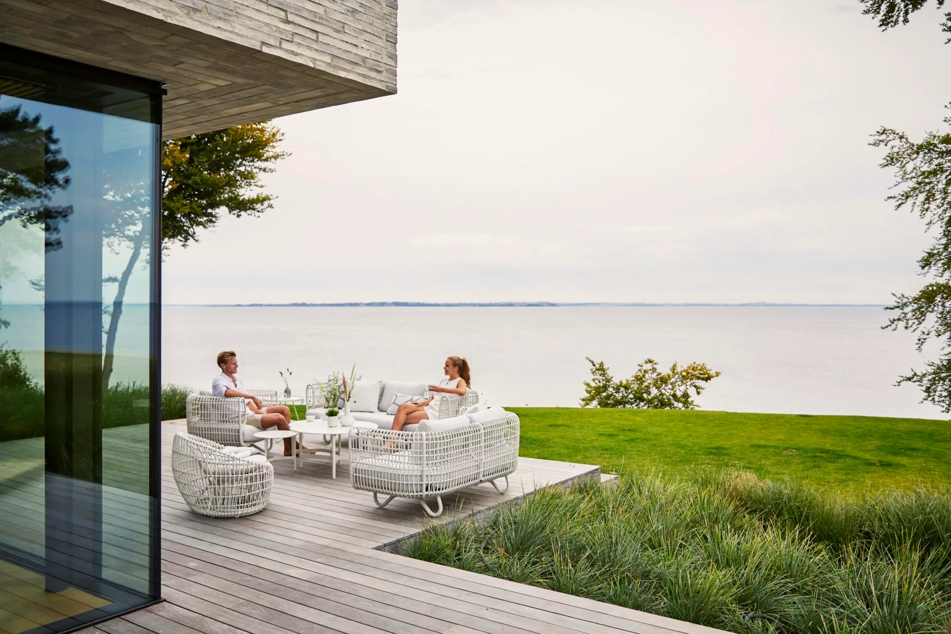 Cane-line NEST lounge chair, round, white - Image 5