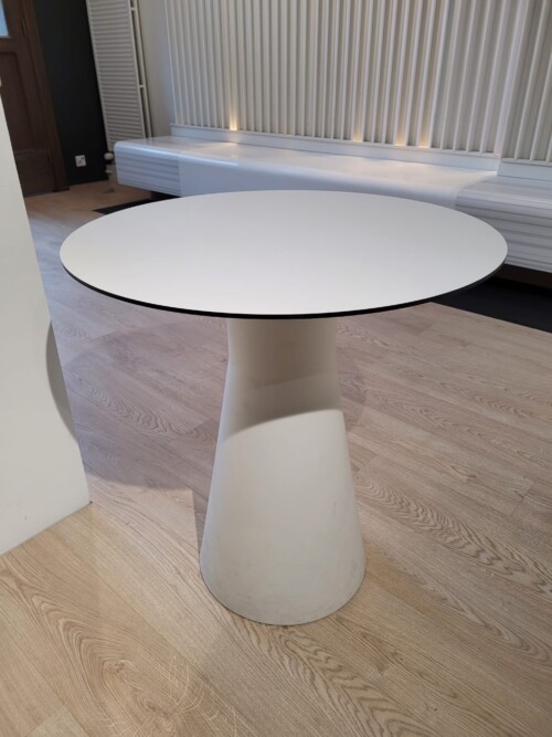 Andreu World REVERSE OUTDOOR -ruokapöytä Ø70 cm, outlet - Image 2