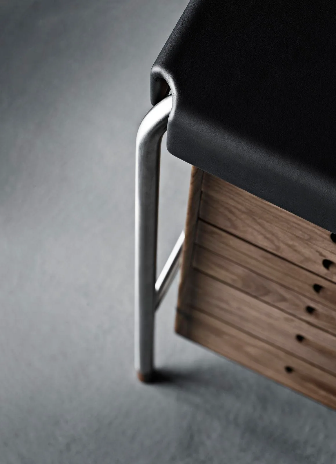 Carl Hansen AJ52 -työpöytä, öljytty pähkinä, 140x70cm - Image 3