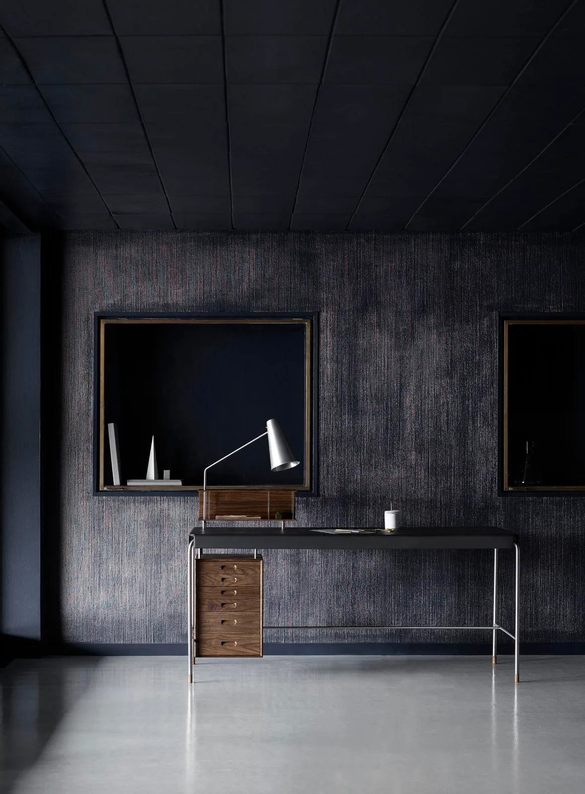 Carl Hansen AJ52 -työpöytä, öljytty pähkinä, 140x70cm - Image 4