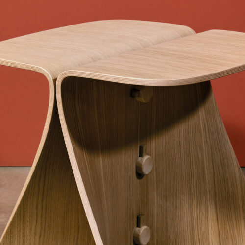 Andreu World ALLA side table/stool ME2695 - Image 4