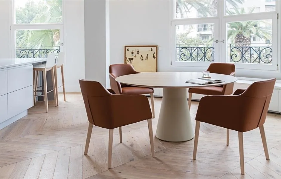 Andreu World ALYA-tuoli, pyörivä jalka, harmaa/valkoinen SO1532 - Image 3