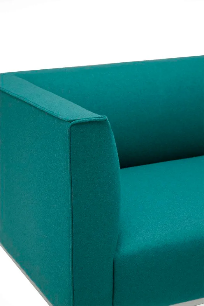 Andreu World RAGLAN 3 seater sofa SF2067 - Image 2