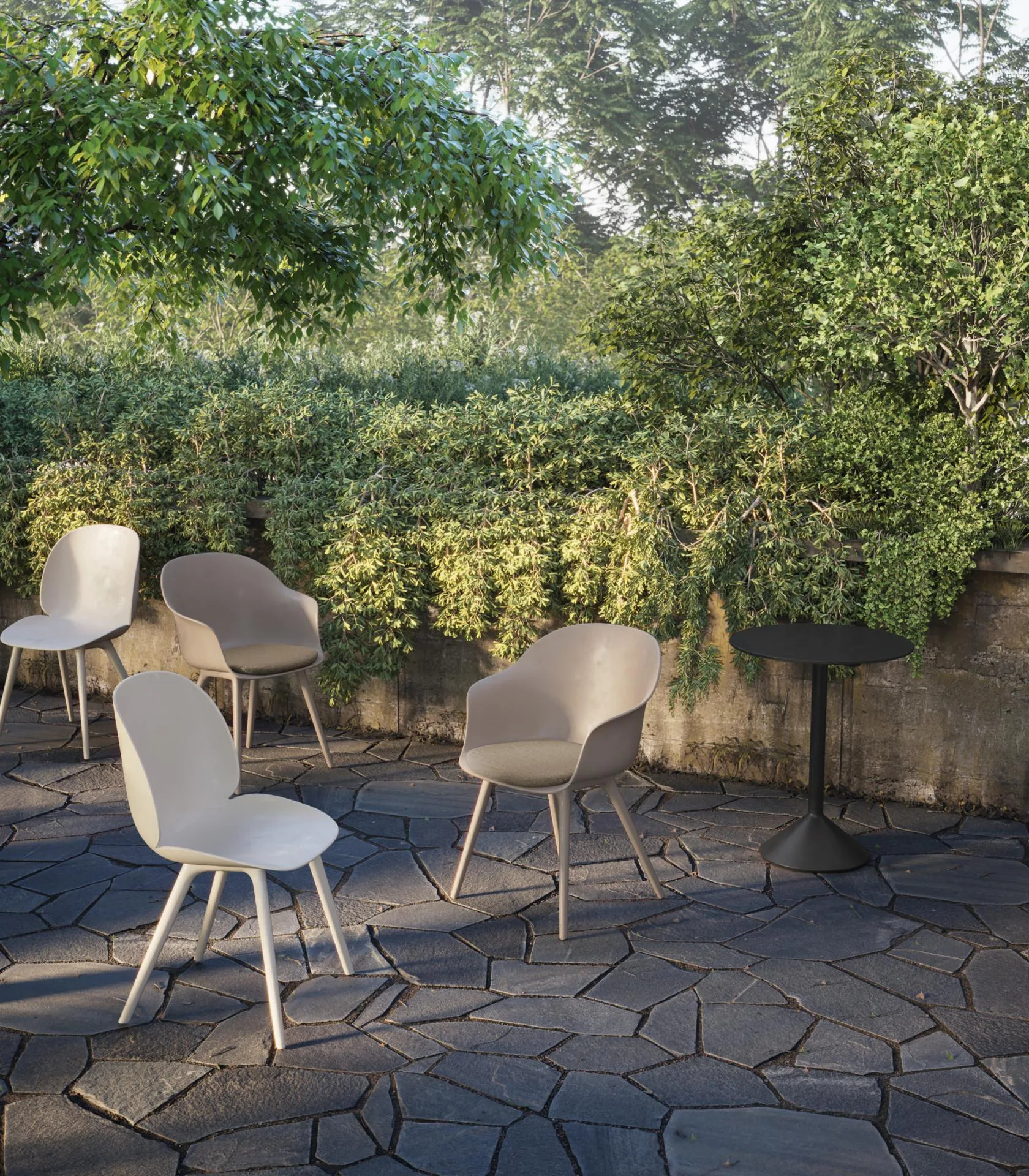 GUBI BAT dining chair, outdoor - Image 3