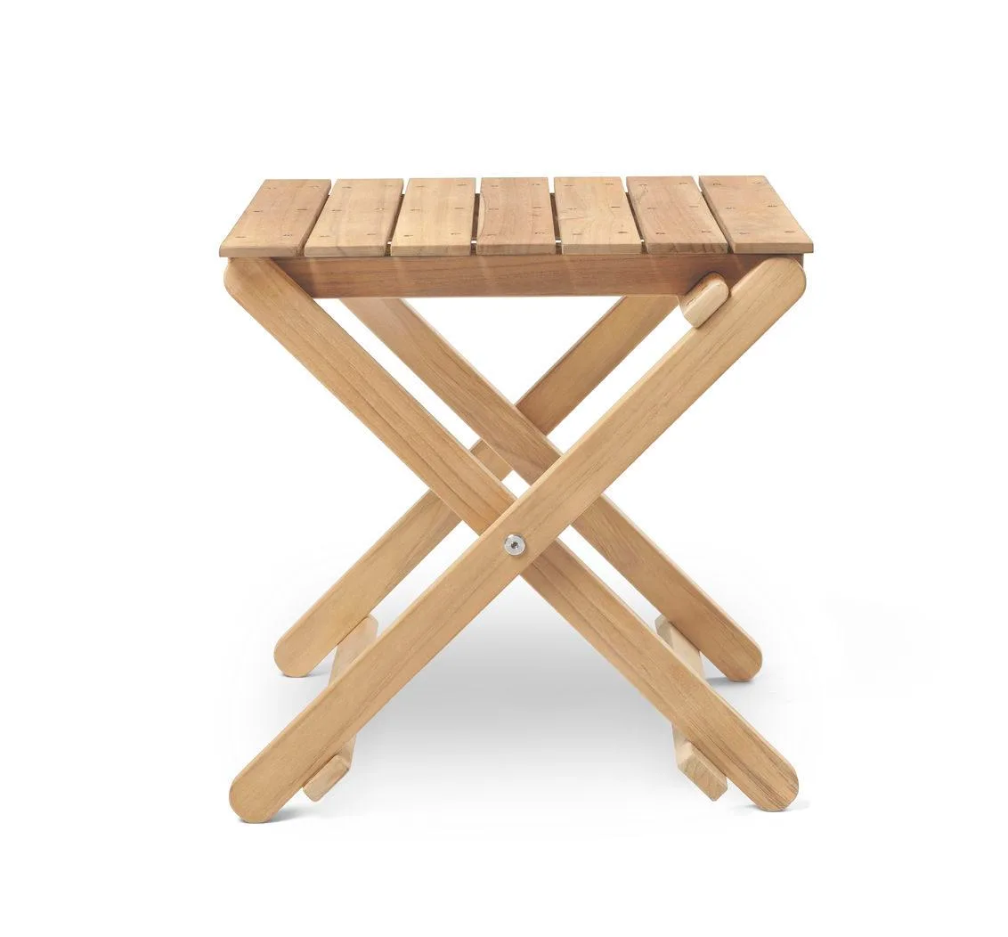 Carl Hansen BM5868 -side table