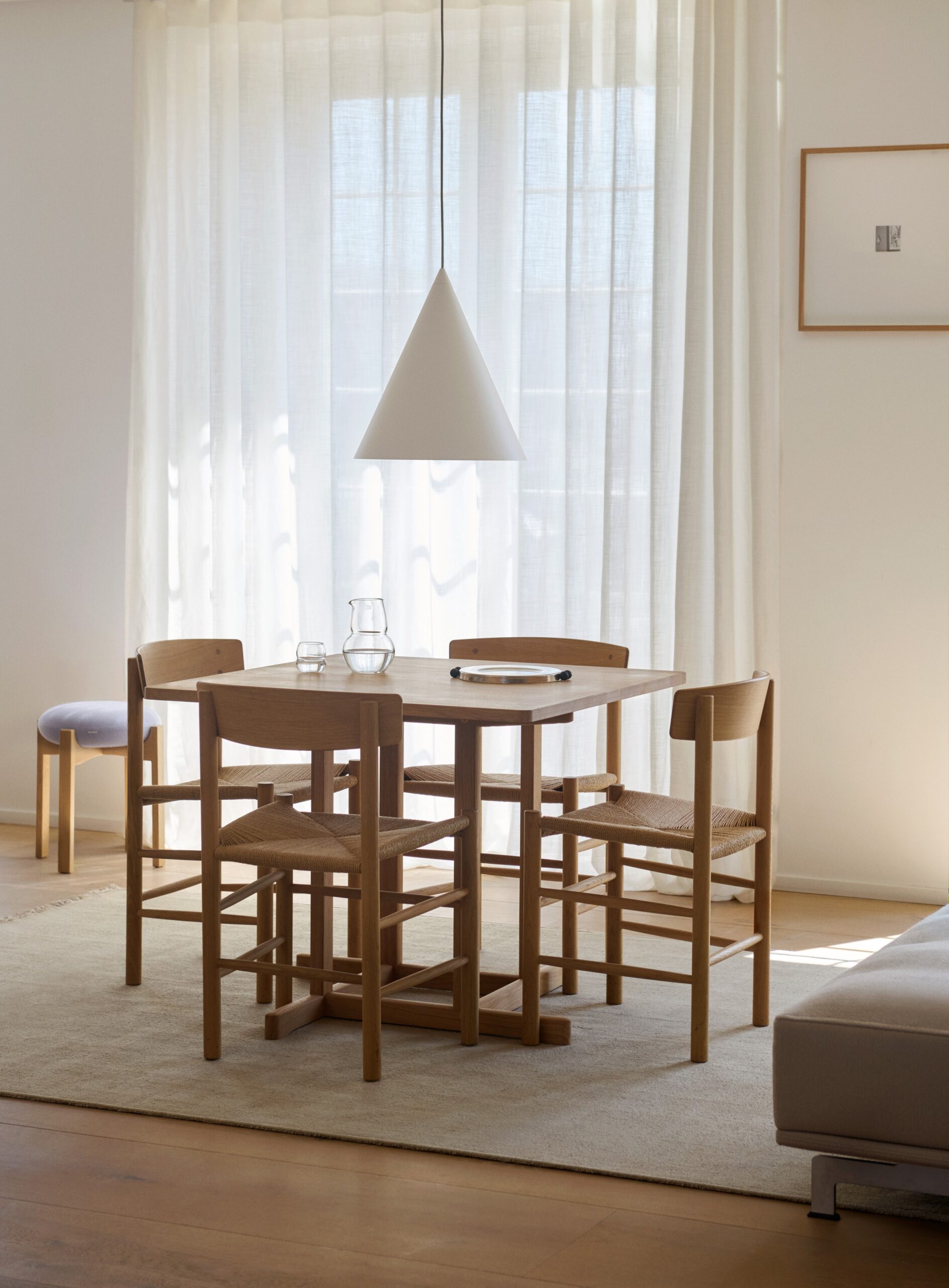 Fredericia BM80 dining table - Image 2