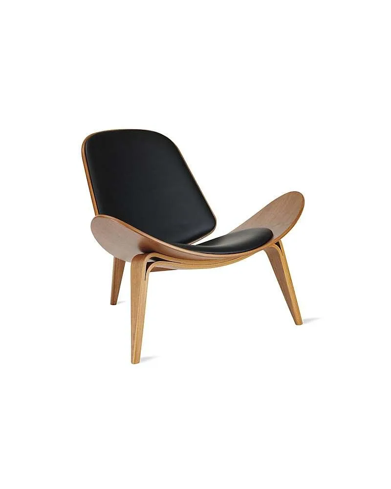 Carl Hansen CH07 -tuoli, lakattu tammi/musta nahka