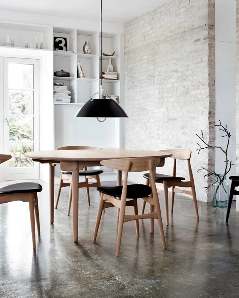 Carl Hansen CH33P -tuoli, öljytty tammi / musta nahka - Image 6