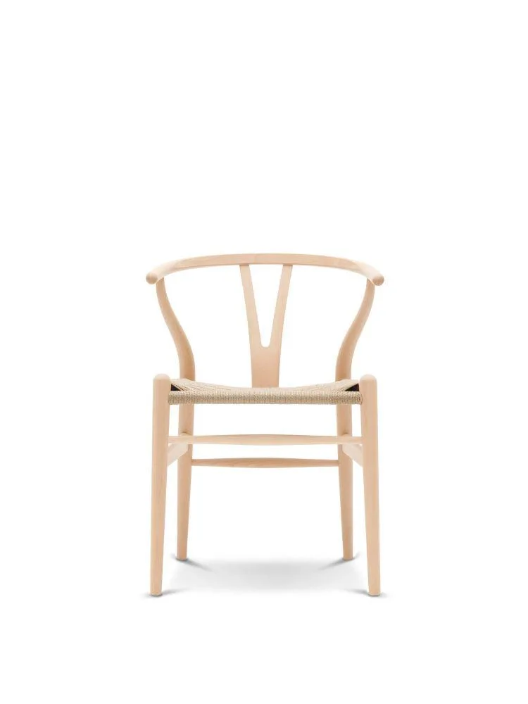 Carl Hansen CH24 -tuoli, saippuoitu pyökki/luonnonvärinen istuin