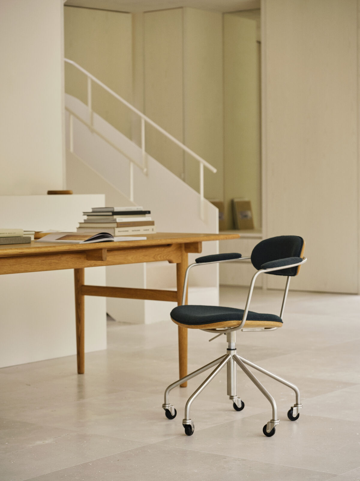Carl Hansen CH621-työtuoli - Image 5