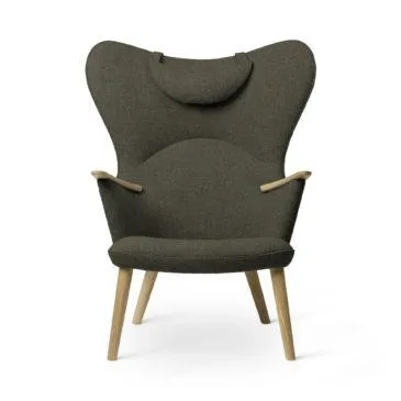 Carl Hansen CH78 MAMA BEAR armchair, green / oiled oak