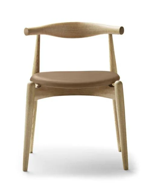 Carl Hansen CH20 chair, oiled oak / light brown leather