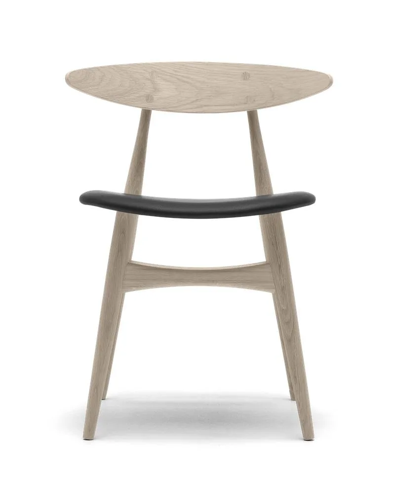 Carl Hansen CH33P chair, white oiled oak / black leather