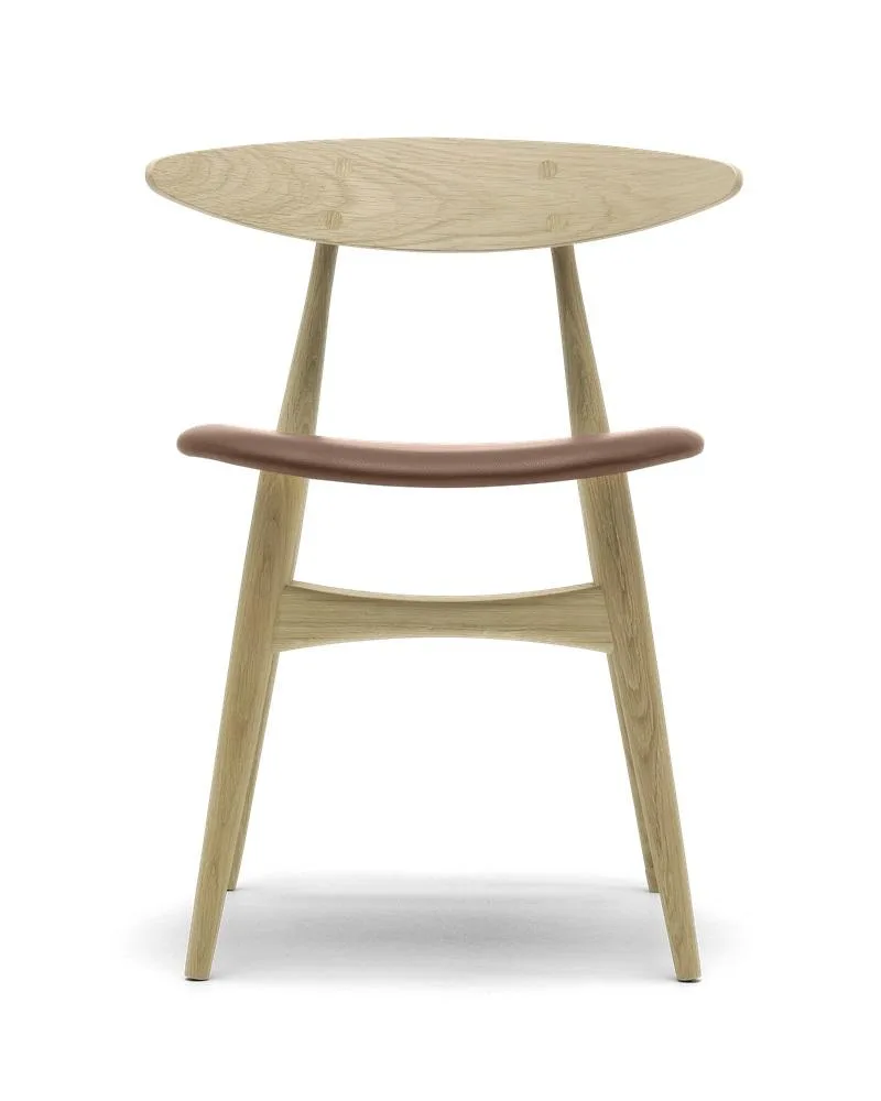 Carl Hansen CH33P -tuoli, öljytty tammi/ruskea nahka