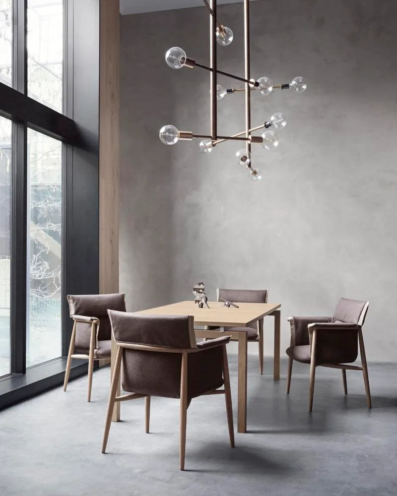 Carl Hansen E005 EMBRACE chair, oiled oak / leather - Image 3