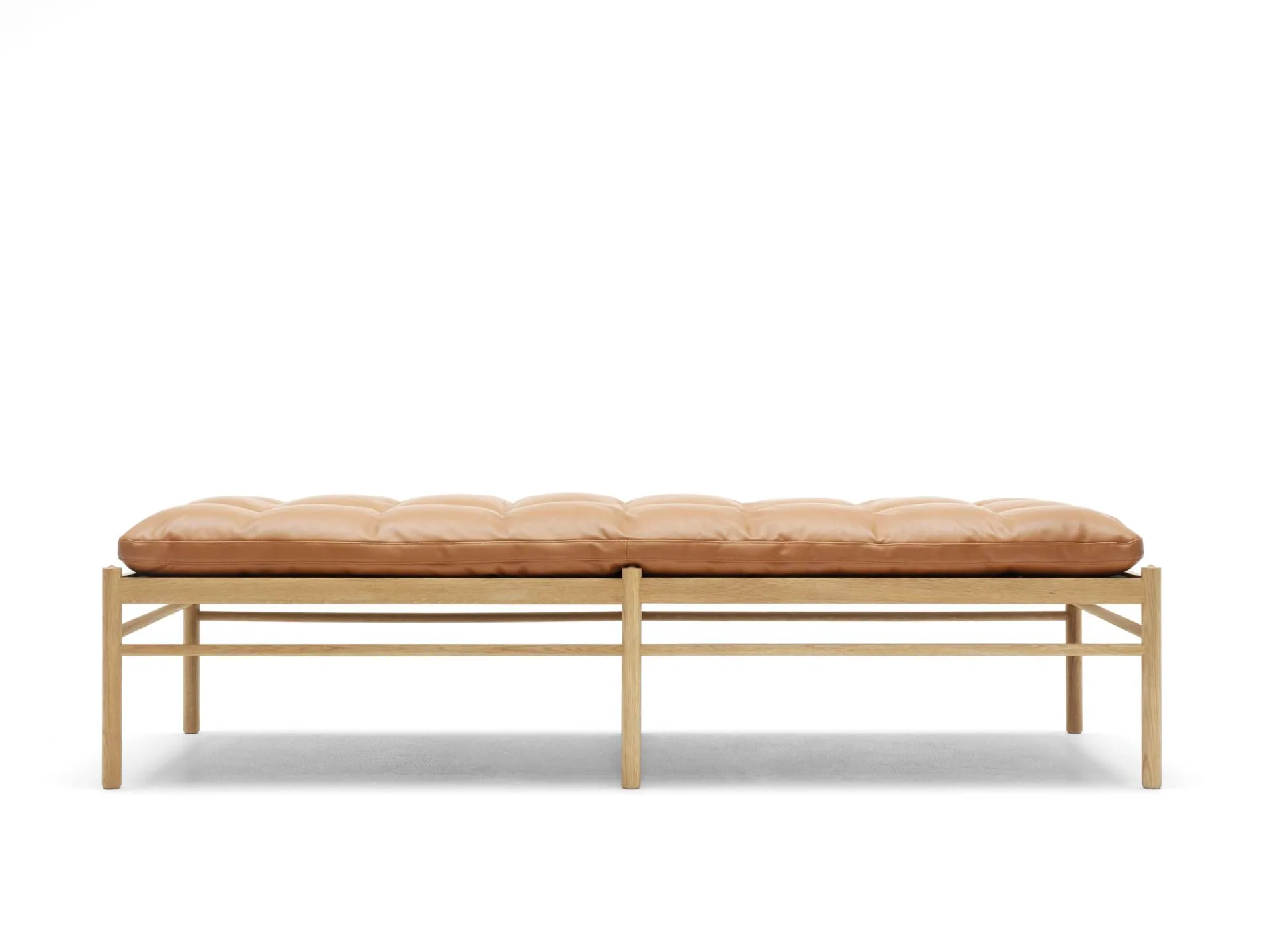 Carl Hansen OW150 daybed, oiled oak / brown leather