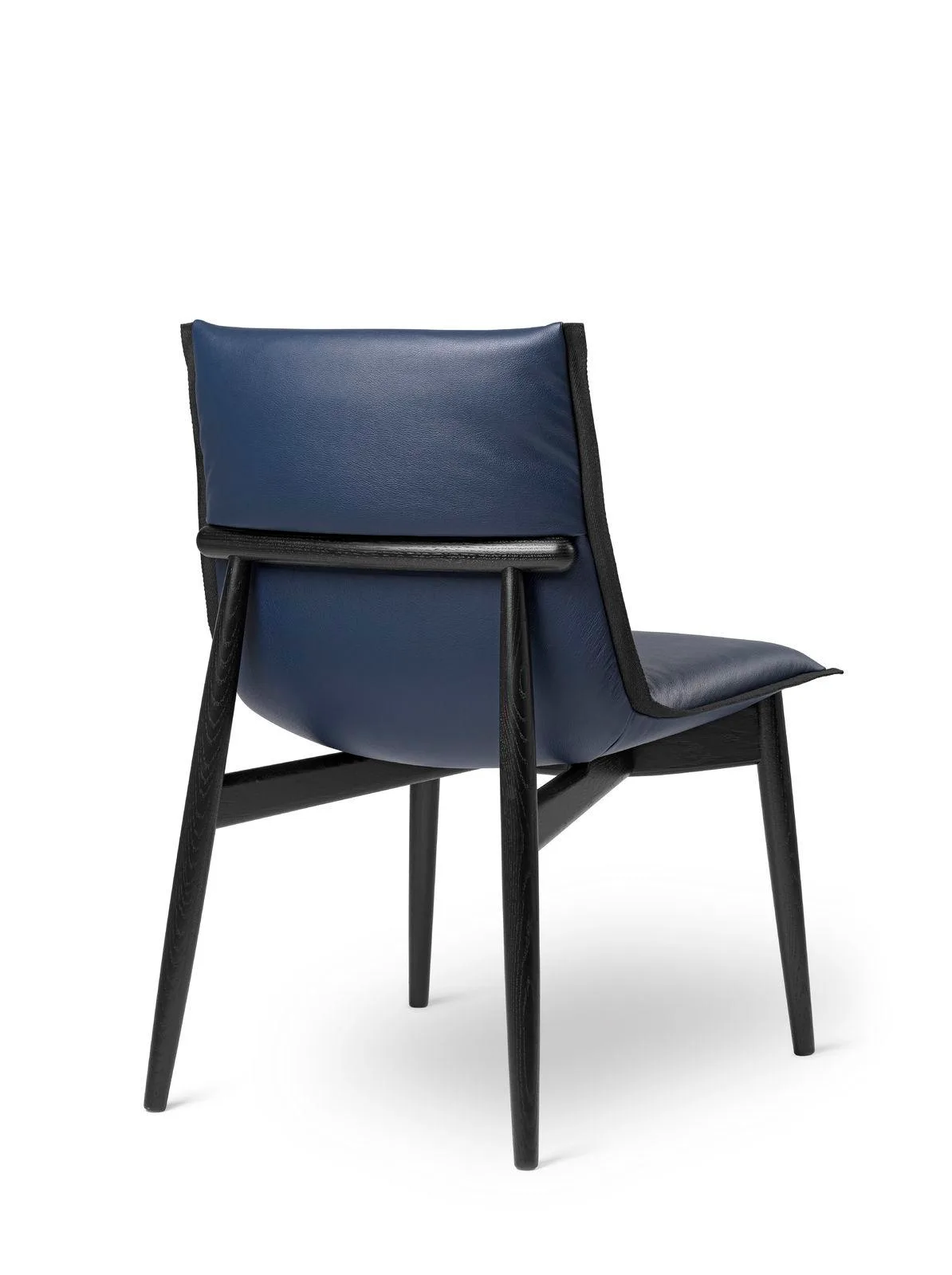 Carl Hansen E004 EMBRACE -tuoli, musta tammi/nahka - Image 2