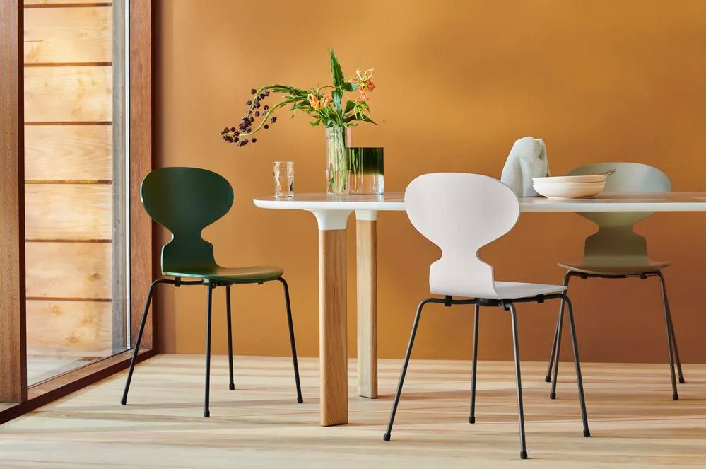 Fritz Hansen ANT chair - Image 4