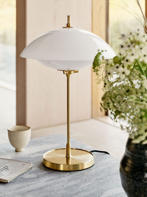 Fritz Hansen CLAM-pöytävalaisin - Image 4