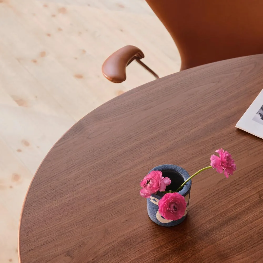 Fritz Hansen EGG -table - Image 4