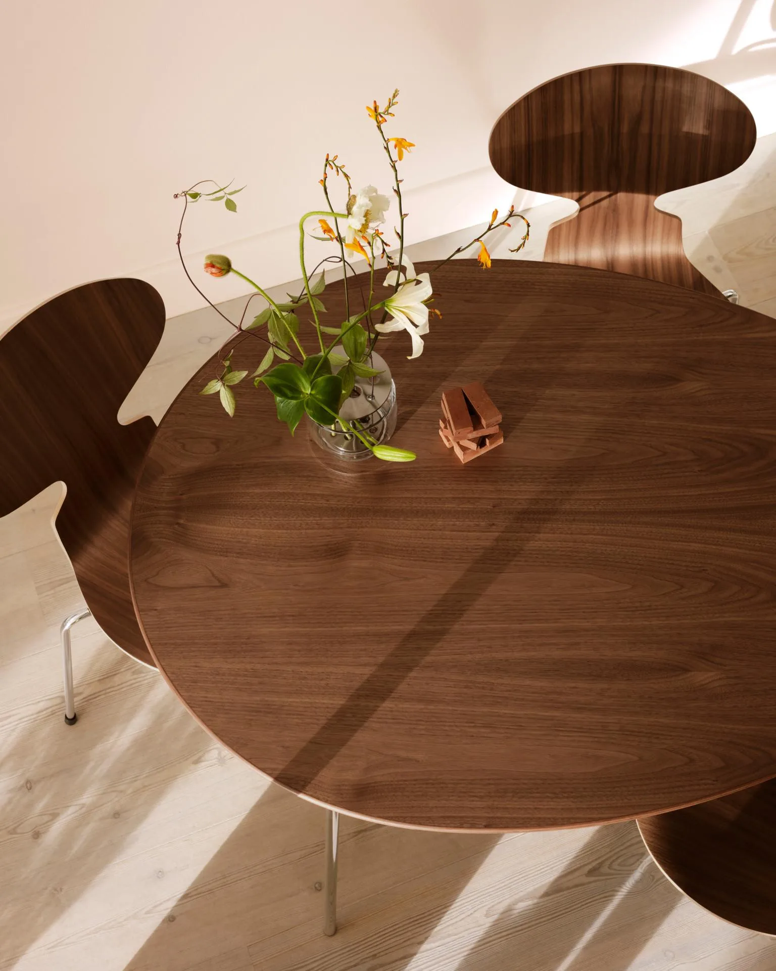 Fritz Hansen EGG -table - Image 5