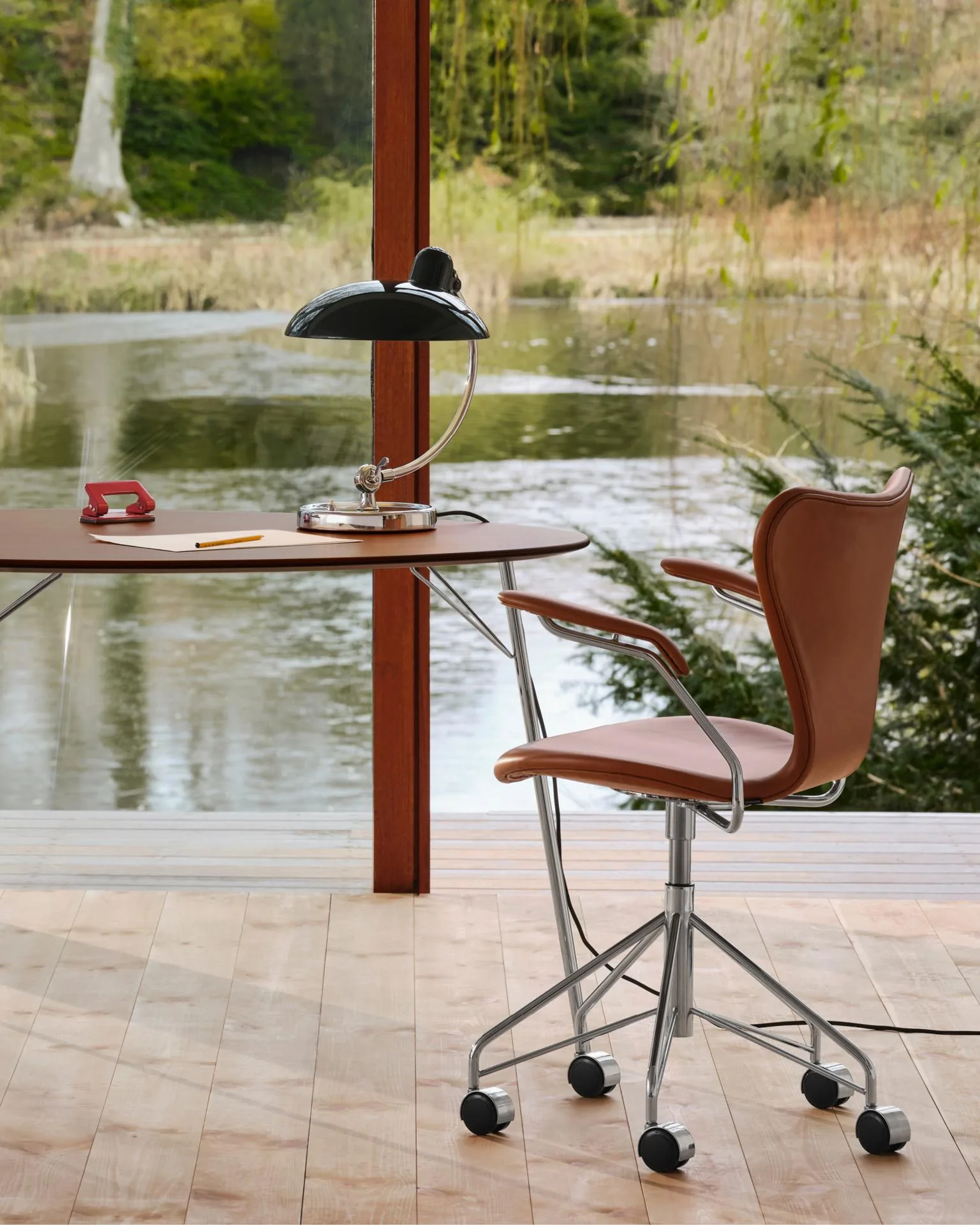 Fritz Hansen EGG -table - Image 6
