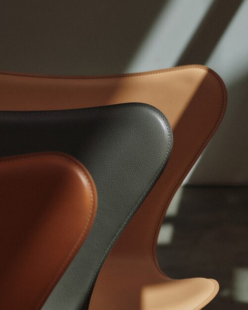 Fritz Hansen SERIES 7 TAILORED -tuoli, limited edition - Image 9