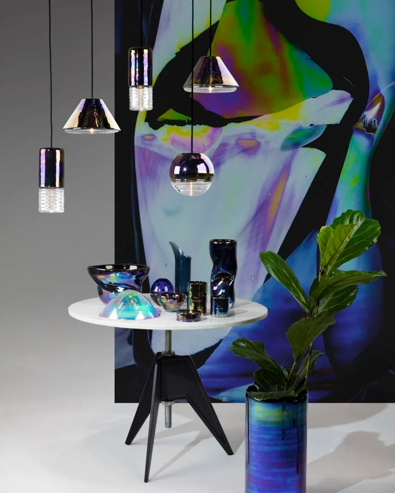 Tom Dixon SCREW side table, black base / white marble table top - Image 5