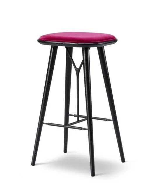 Fredericia SPINE bar stool, magenta/black