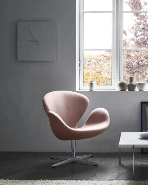 Fritz Hansen SWAN chair - Image 2