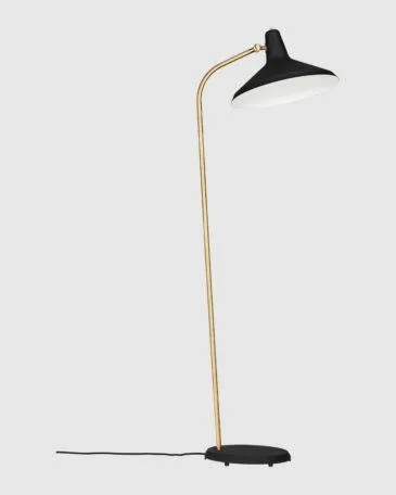 GUBI G-10 floor lamp, black/brass