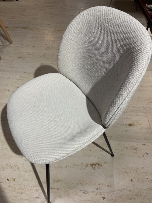 GUBI BEETLE-tuoli vaalea (4kpl jäljellä), outlet - Image 2