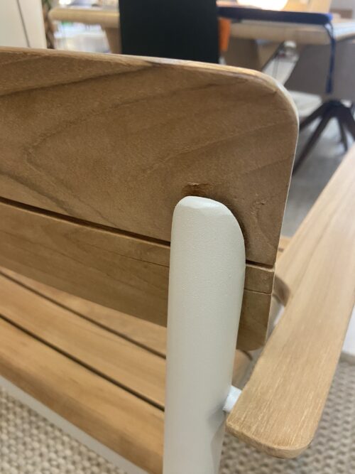 Fritz Hansen PELAGUS -käsinojallinen tuoli, kermanvalkoinen/tiikki, outlet - Image 6