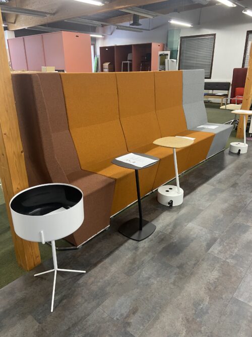 Lammhults AREA -sohva, reunapala punaruskea, outlet - Image 2
