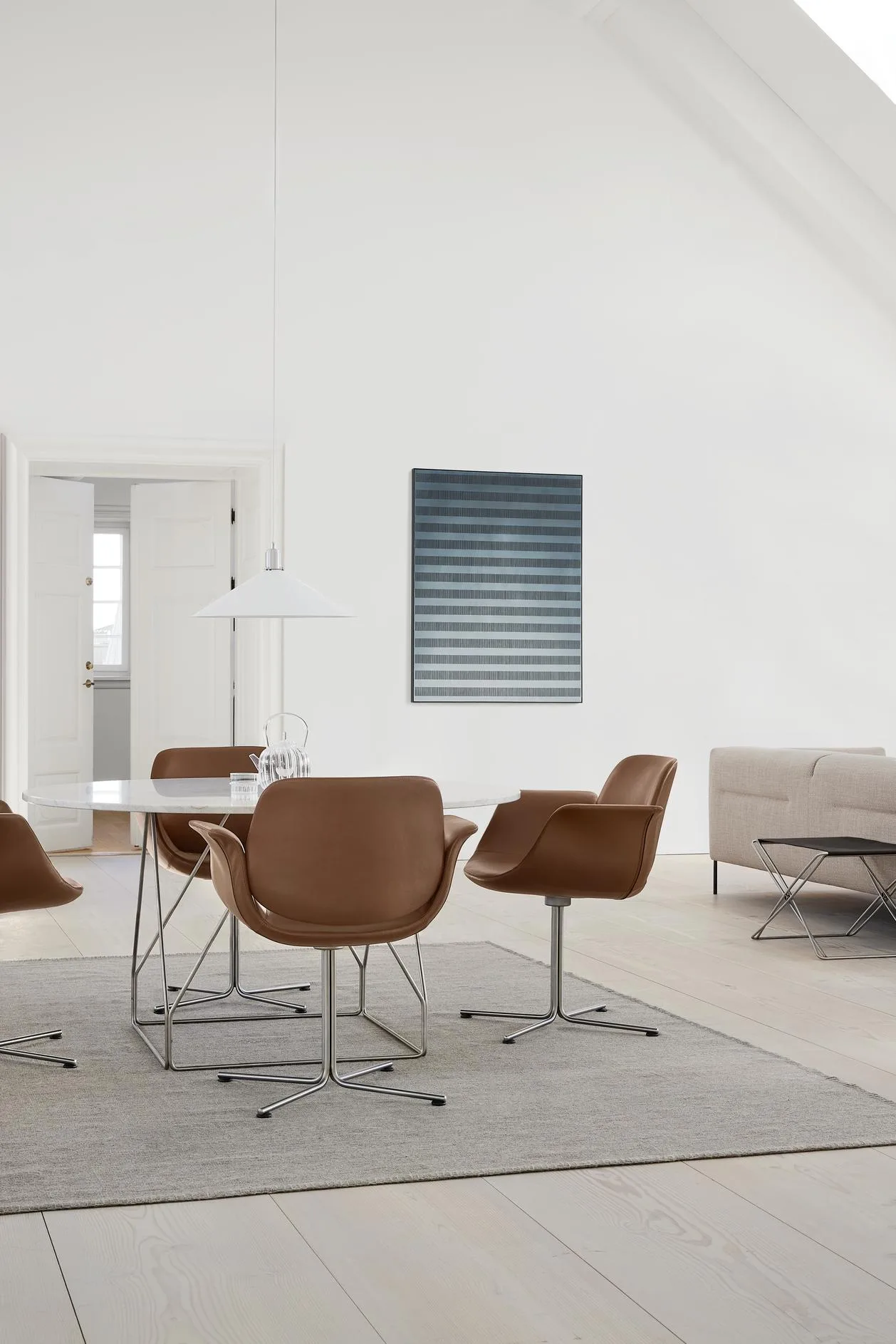 Fredericia JG -dining table, Ø 140 cm, white marble / stainless steel - Image 3