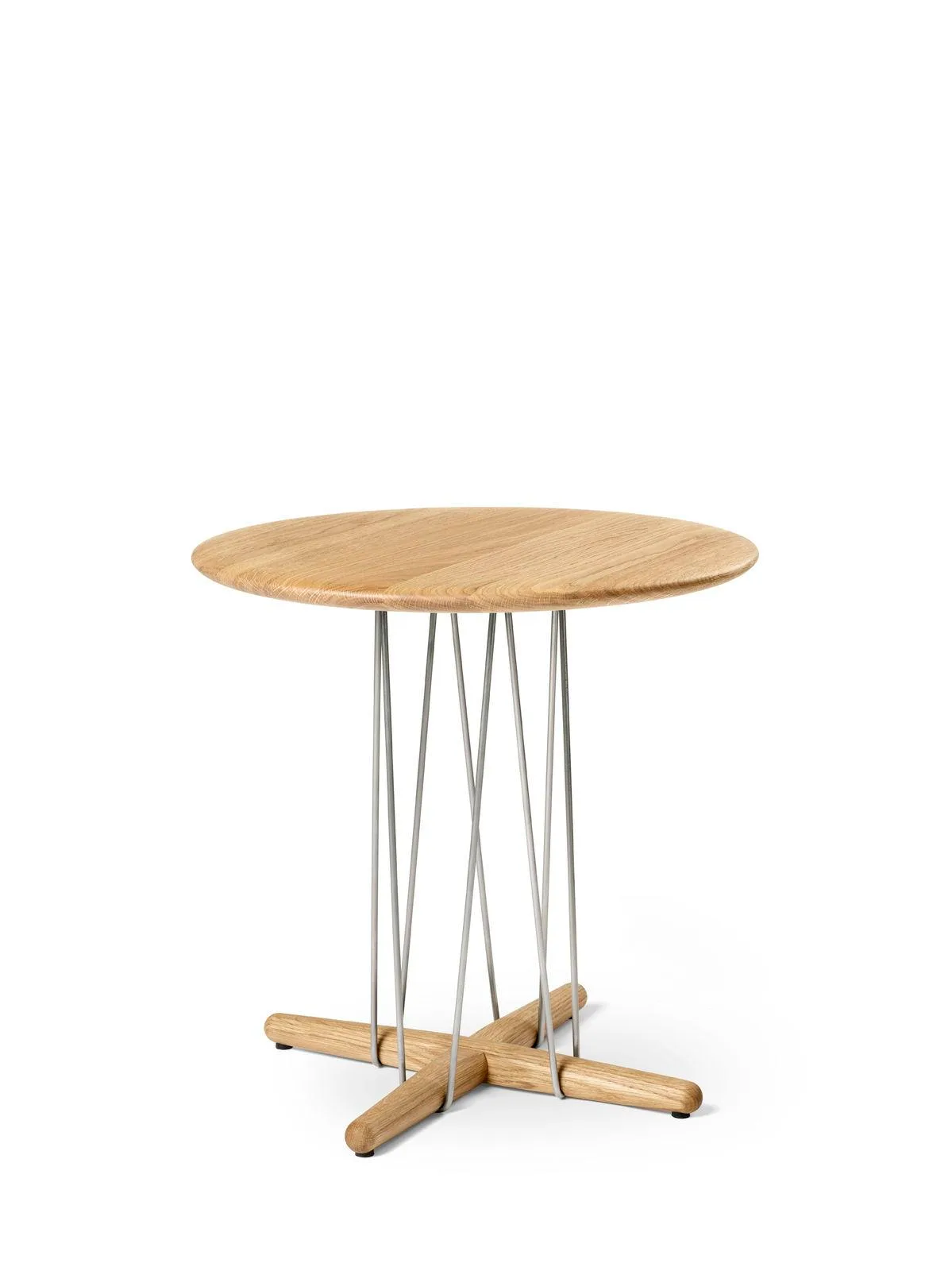 Carl Hansen E021 EMBRACE lounge table, Ø48 cm, oiled oak / stainless steel