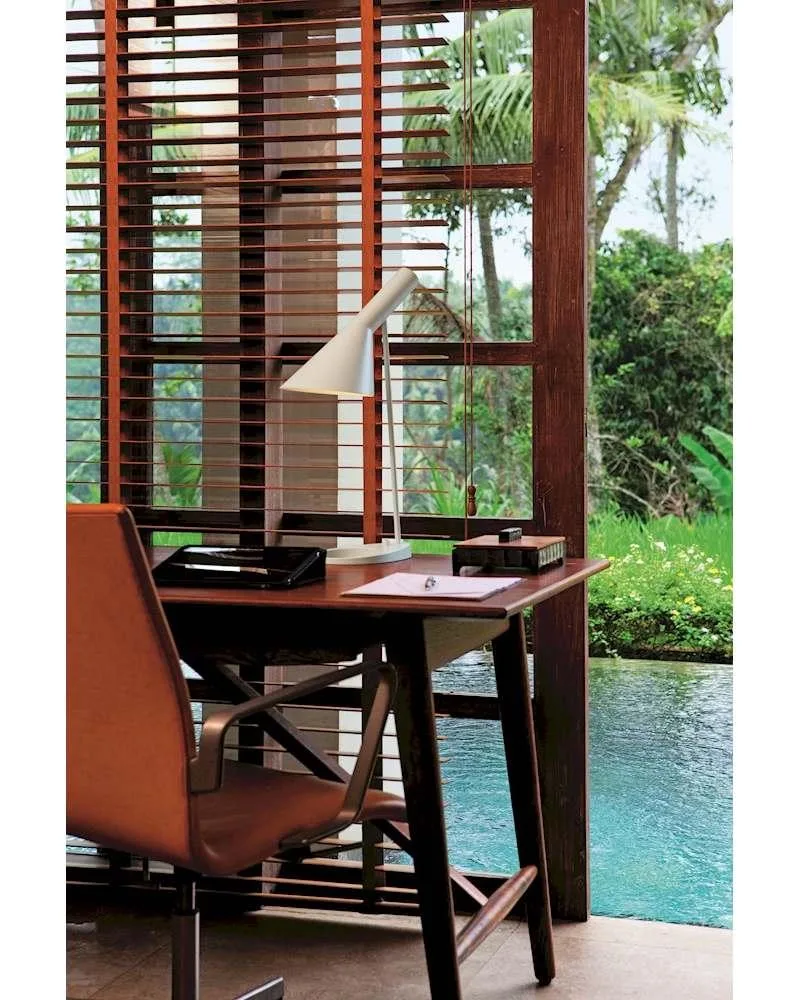 Louis Poulsen AJ -pöytävalaisin, ruostumaton teräs - Image 5