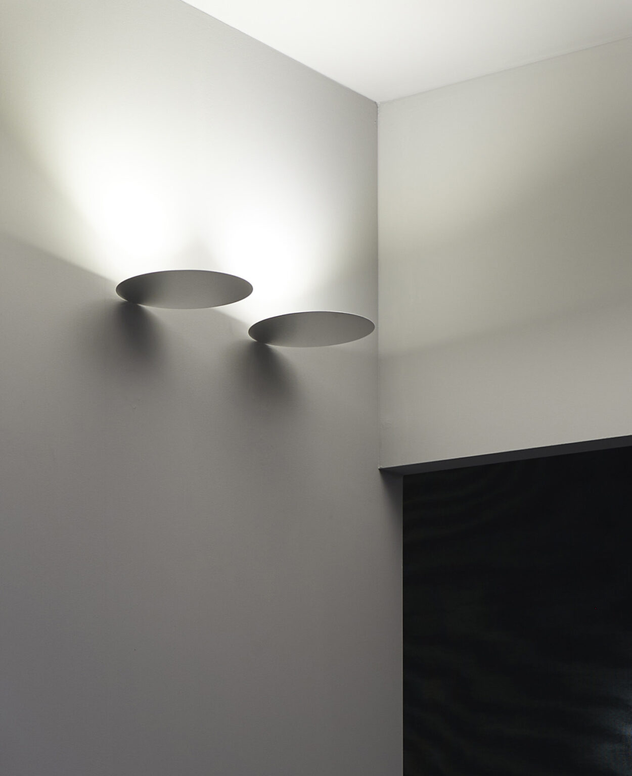 Luceplan MILLIMETRO wall lamp - Image 2