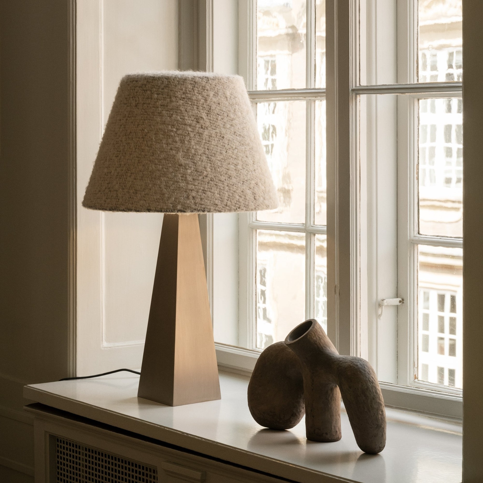 Dusty Deco PYRAMID table lamp, steel - Image 2