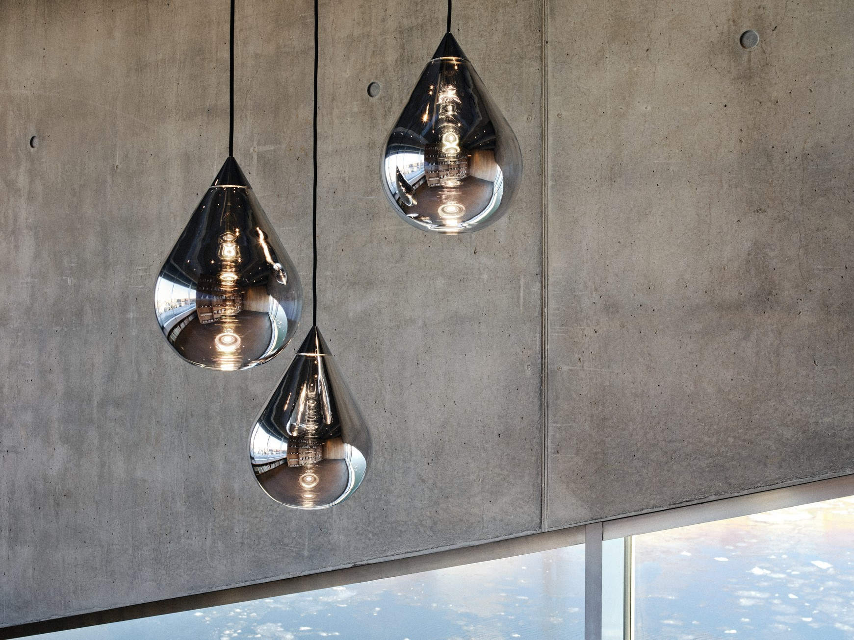 Tom Dixon FLARE BEAD -riippuvalaisin - Image 3