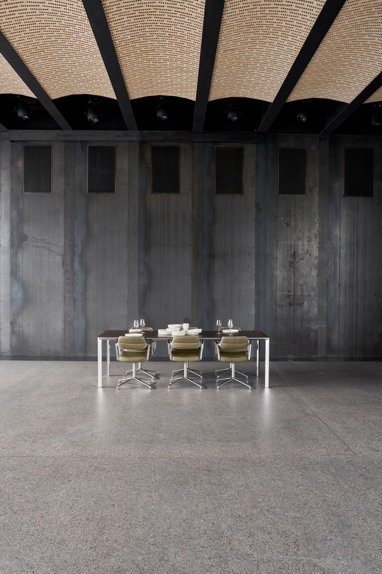 Vipp 434 dining table 260x95cm - Image 2