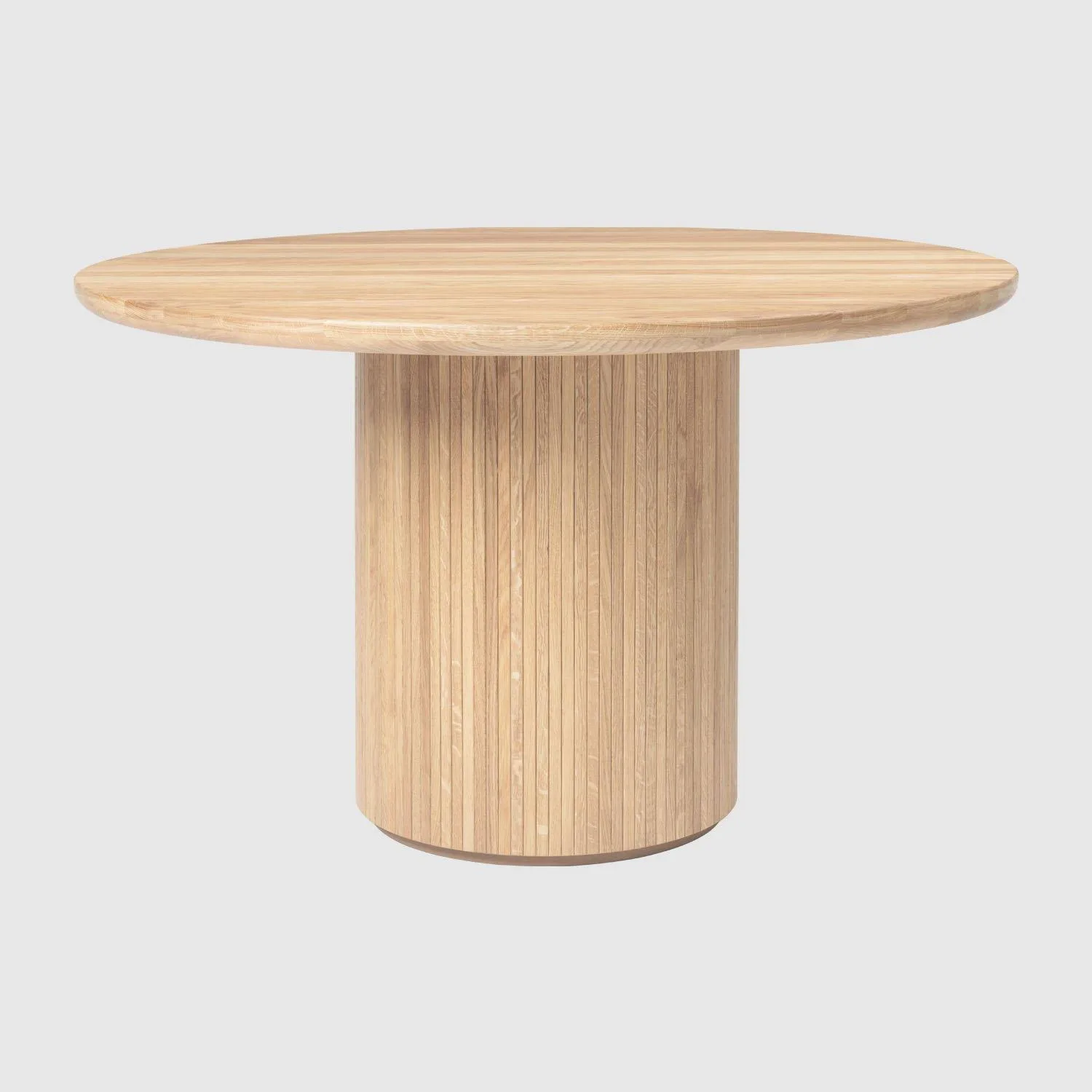 GUBI MOON dining table, Ø120 cm, soaped oak