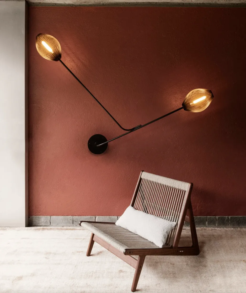 GUBI SATELLITE wall lamp, black - Image 2
