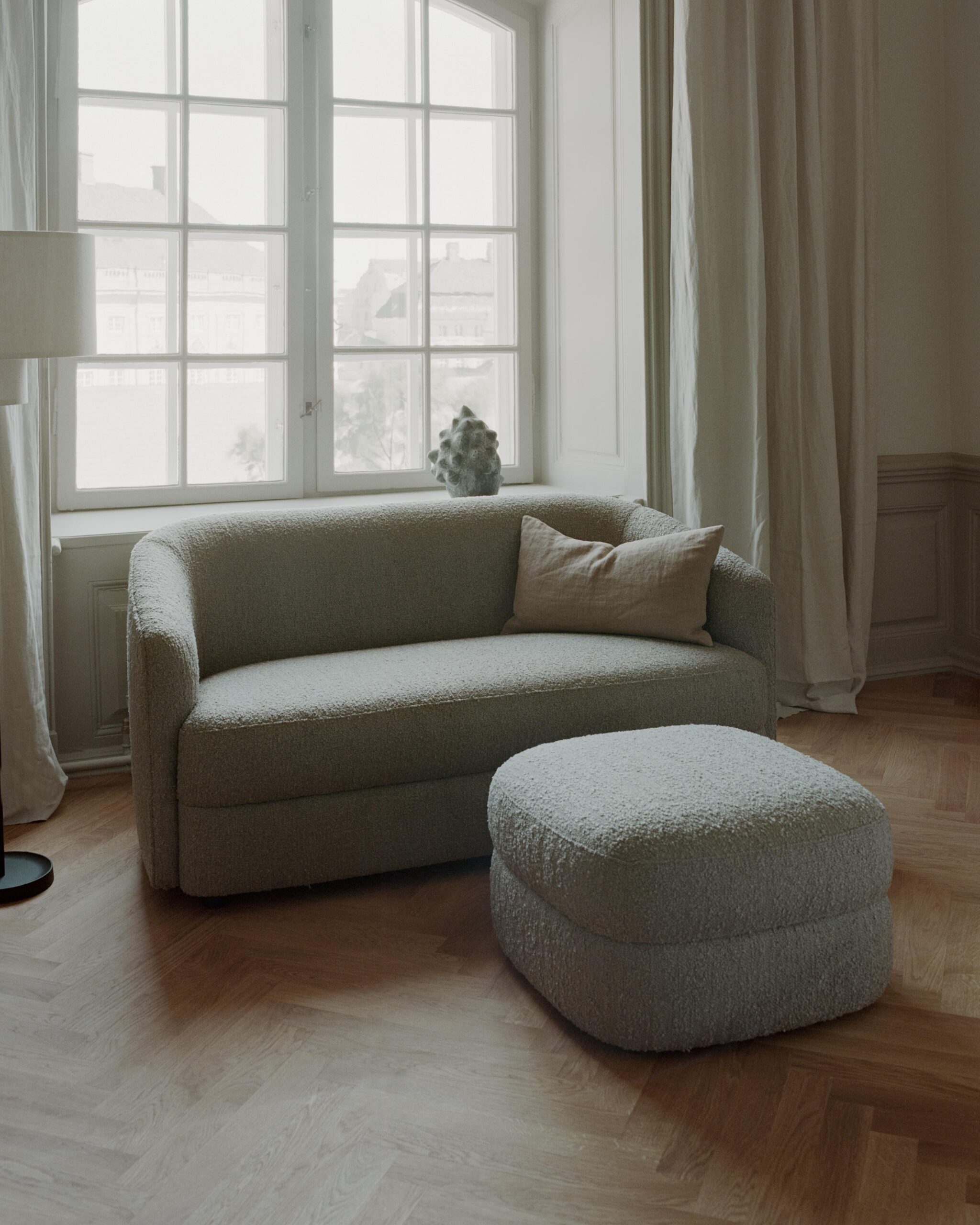 New Works COVENT pouf, small - Image 2