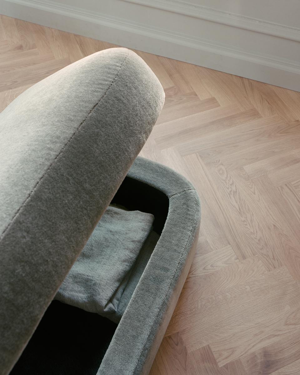 New Works COVENT pouf, medium - Image 2