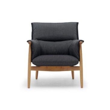 Carl Hansen & Søn E015 EMBRACE -nojatuoli