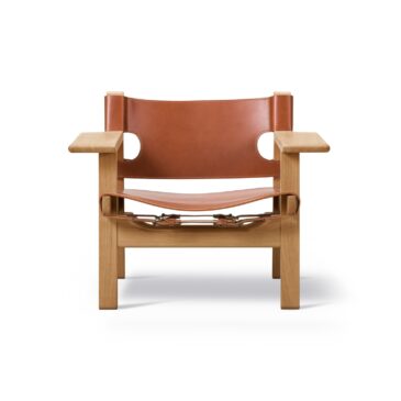 Fredericia SPANISH CHAIR -nojatuoli, öljytty tammi/konjakkinahka – Designsuosikki